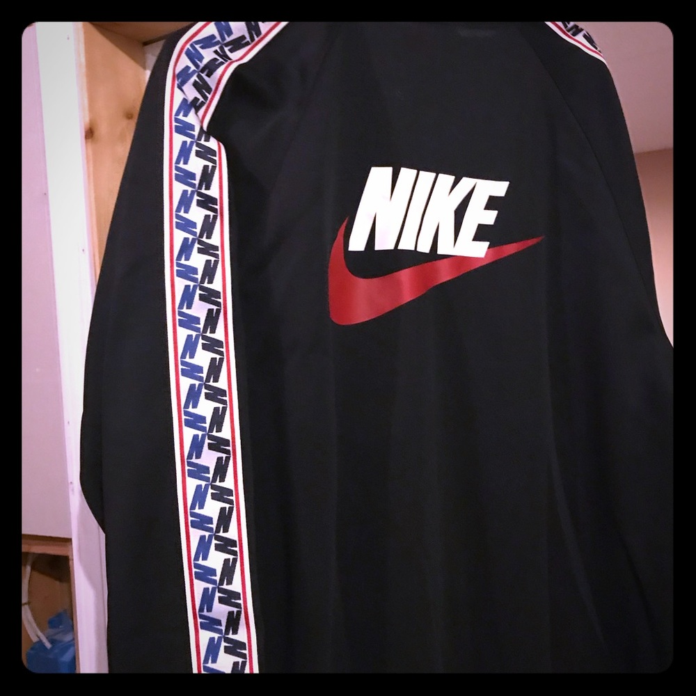Nike  jacket
